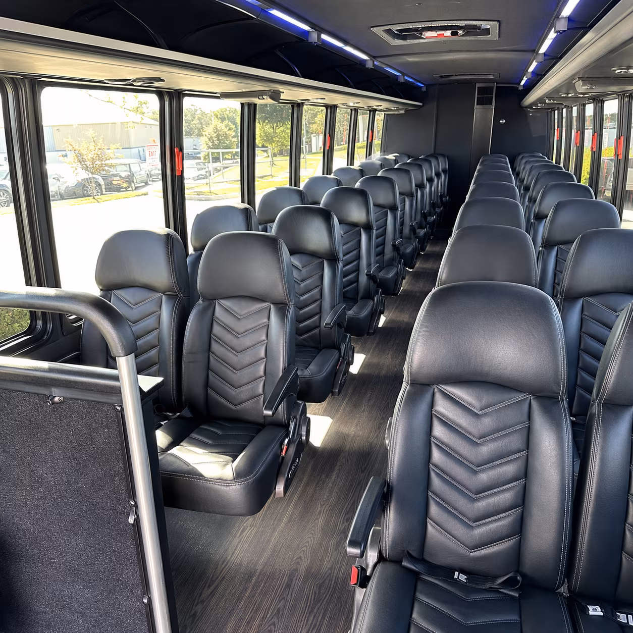minibuses for walnut creek field trips to destinations with winding roads