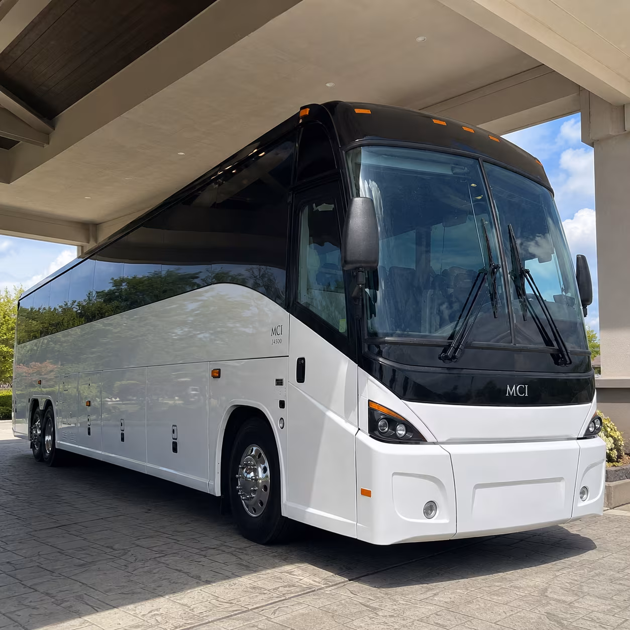 simplify the i 680 commute with a recurring corporate shuttle route