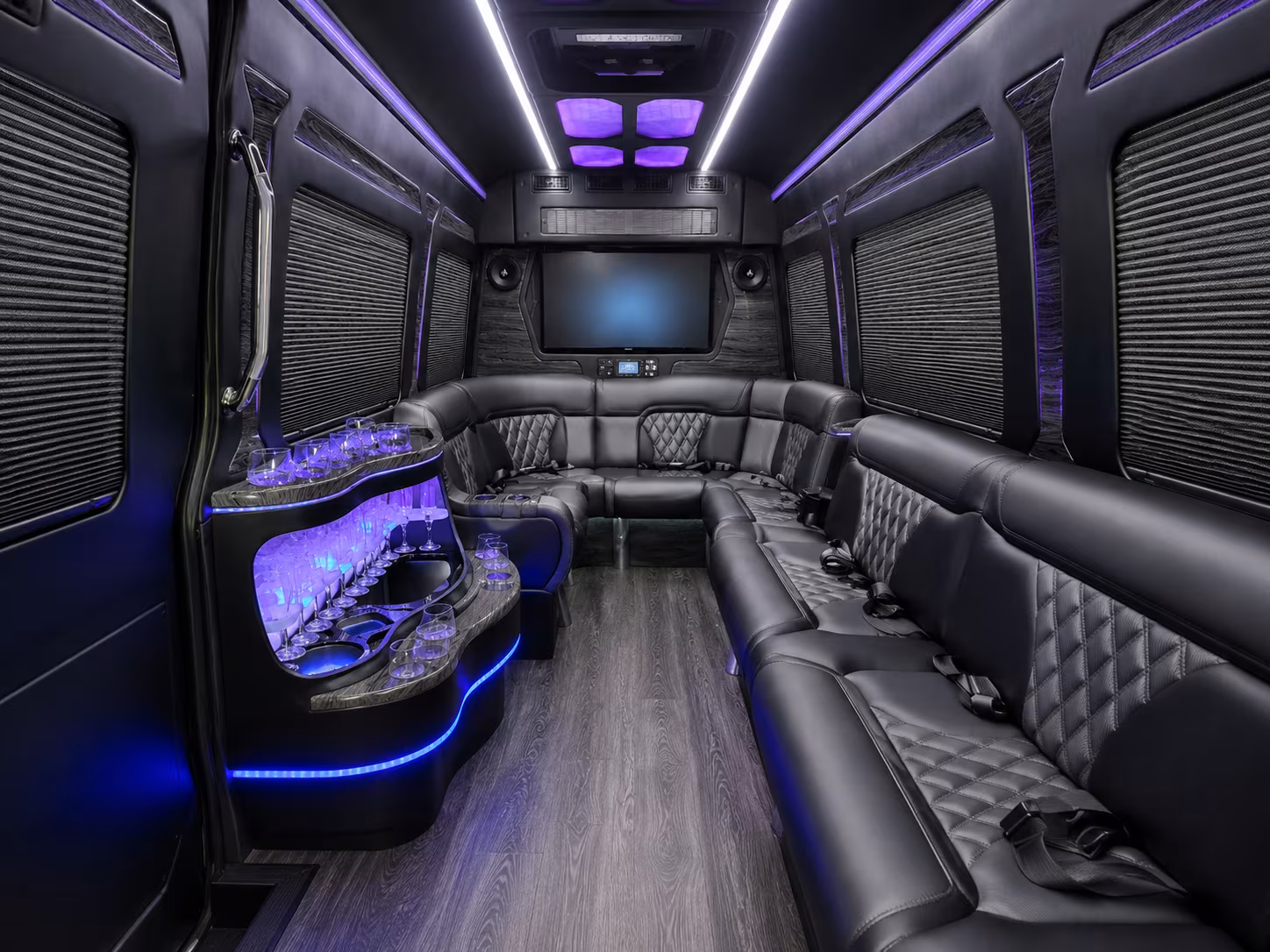 with busrentalwalnutcreek com you ll find airport transfers to oak and sfo for personnel groups